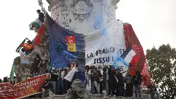 Erste Hochrechnungen in Frankreich: Linksbündnis vorn