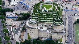 Grüner Bunker auf St. Pauli jetzt für alle offen