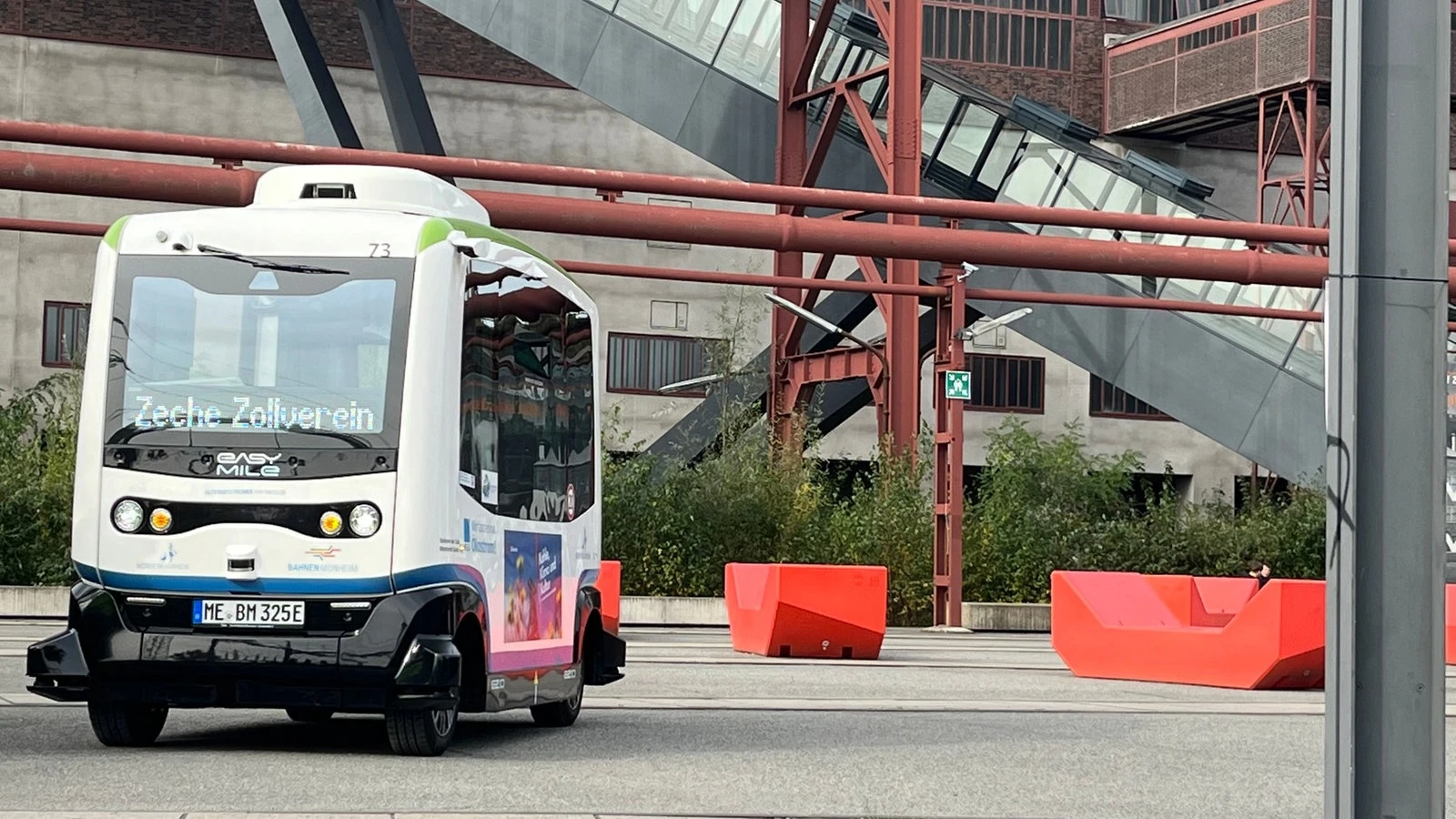 In Hamburg sollen ab Mitte 2025 autonome Kleinbusse fahren. Wo sieht's in NRW aus?