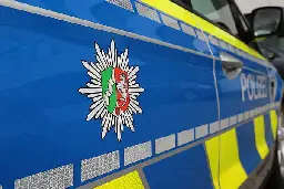 Rechtsextreme Graffitis in Bad Lippspringe: Staatsschutz ermittelt