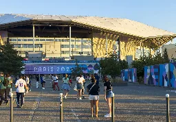 Olympische Spiele: Publikumszahlen beim Fußball - Bolztribüne