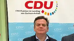 CDU-Abgeordneter schickt Grünen-Politiker Patronen-Foto - „gegen Ihr Leiden“