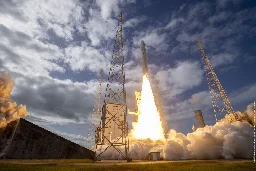 Ariane-6-Erstflug: Hilfsantrieb der Oberstufe ausgefallen