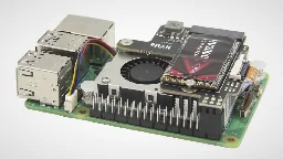 Raspberry Pi 5: NVMe-SSD-Adapter mit Platz für Original-Lüfter und Gehäuse