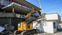 Spatz gefährdet: Gericht stoppt Abriss von Jahnstadion