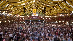 Wiesn-Grippe: Lohnt sich eine Grippe- oder Corona-Impfung?