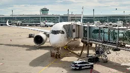 Flughafen München: Mann schafft es zweimal ohne Ticket an Bord