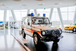 Einsatzfahrzeug der DLRG im Museum: Mercedes-Benz 230 G