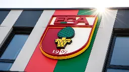 Strafbefehle gegen Mitarbeiter des FC Augsburg wegen Mindestlohnvergehen